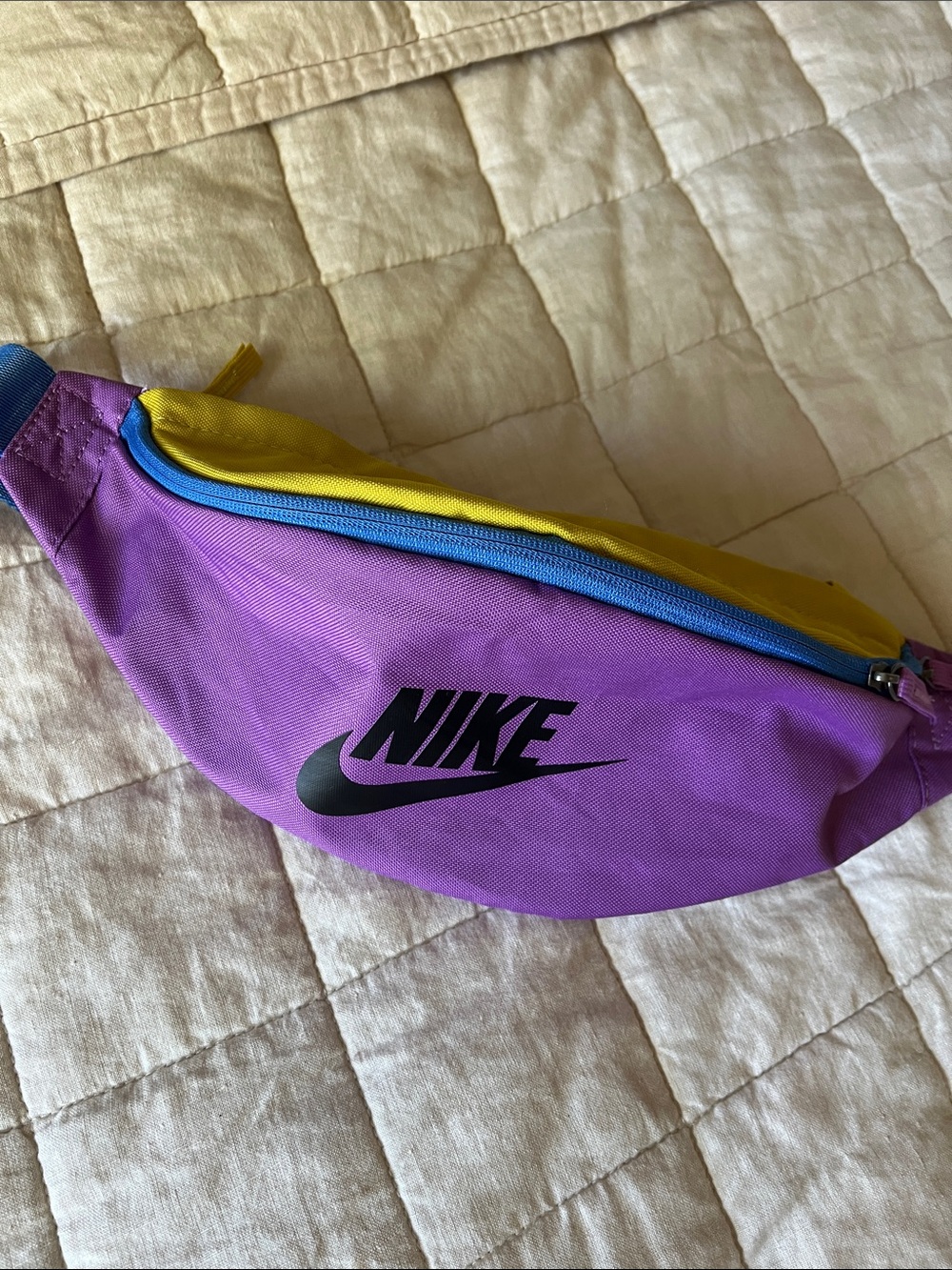 Nike Heritage collection Fanny Pack